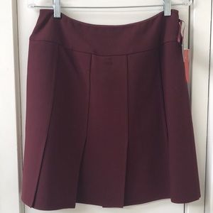 Anne Klein cranberry skirt NWT size 8